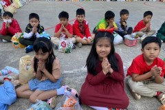 กิจกรรมตักบาตรปีใหม่-ประถมศึกษา-ปี2567-105