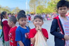 กิจกรรมตักบาตรปีใหม่-ประถมศึกษา-ปี2567-79