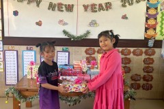 กิจกรรมตักบาตรปีใหม่-อนุบาล-ปี2567-202