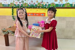 กิจกรรมตักบาตรปีใหม่-อนุบาล-ปี2567-229
