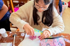 กิจกรรมตักบาตรปีใหม่ประถม-68-31