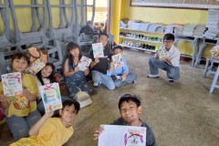 กิจกรรมตักบาตรปีใหม่ประถม-68-51