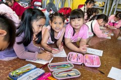 กิจกรรมตักบาตรปีใหม่ประถม-68-77