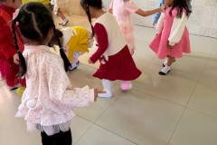 กิจกรรมตักบาตรปีใหม่อนุบาล-68-120