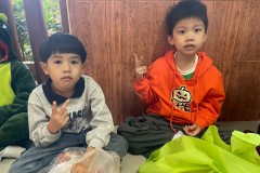 กิจกรรมตักบาตรปีใหม่อนุบาล-68-136