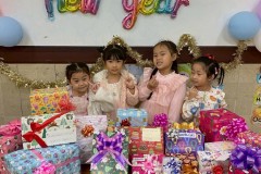 กิจกรรมตักบาตรปีใหม่อนุบาล-68-15