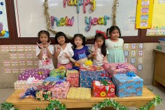 กิจกรรมตักบาตรปีใหม่อนุบาล-68-151