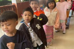 กิจกรรมตักบาตรปีใหม่อนุบาล-68-163