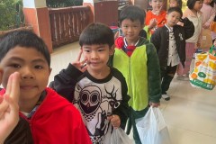 กิจกรรมตักบาตรปีใหม่อนุบาล-68-165