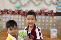 กิจกรรมตักบาตรปีใหม่อนุบาล-68-181