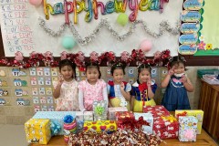 กิจกรรมตักบาตรปีใหม่อนุบาล-68-183