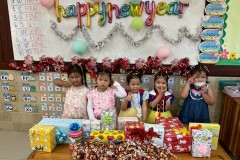 กิจกรรมตักบาตรปีใหม่อนุบาล-68-184