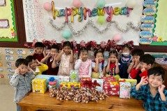 กิจกรรมตักบาตรปีใหม่อนุบาล-68-188