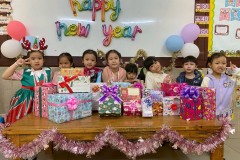 กิจกรรมตักบาตรปีใหม่อนุบาล-68-20