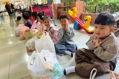 กิจกรรมตักบาตรปีใหม่อนุบาล-68-201