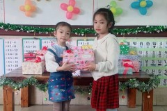 กิจกรรมตักบาตรปีใหม่อนุบาล-68-209