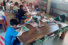 กิจกรรมตักบาตรปีใหม่อนุบาล-68-219