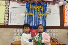 กิจกรรมตักบาตรปีใหม่อนุบาล-68-267