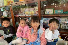 กิจกรรมตักบาตรปีใหม่อนุบาล-68-277