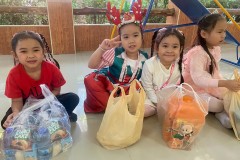 กิจกรรมตักบาตรปีใหม่อนุบาล-68-28