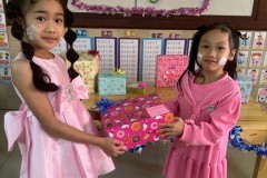 กิจกรรมตักบาตรปีใหม่อนุบาล-68-281