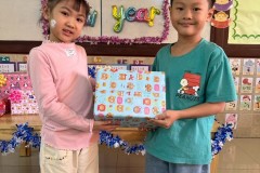 กิจกรรมตักบาตรปีใหม่อนุบาล-68-283