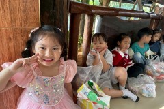 กิจกรรมตักบาตรปีใหม่อนุบาล-68-314