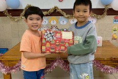 กิจกรรมตักบาตรปีใหม่อนุบาล-68-321