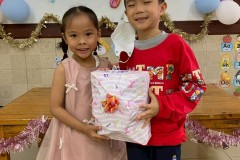 กิจกรรมตักบาตรปีใหม่อนุบาล-68-323