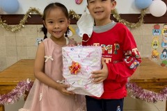 กิจกรรมตักบาตรปีใหม่อนุบาล-68-324