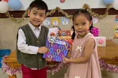 กิจกรรมตักบาตรปีใหม่อนุบาล-68-327