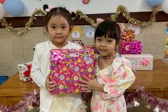 กิจกรรมตักบาตรปีใหม่อนุบาล-68-332