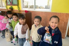 กิจกรรมตักบาตรปีใหม่อนุบาล-68-44