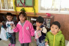 กิจกรรมตักบาตรปีใหม่อนุบาล-68-46