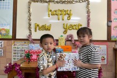 กิจกรรมตักบาตรปีใหม่อนุบาล-68-56