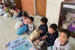 กิจกรรมตักบาตรปีใหม่อนุบาล-68-81