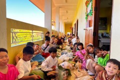 กิจกรรมบ้านลูกรักลอยกระทงประถม-ปีการศึกษา-2567-151