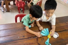 กิจกรรมบ้านลูกรักลอยกระทงอนุบาล-ปีการศึกษา-2567-10