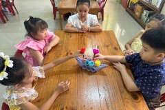 กิจกรรมบ้านลูกรักลอยกระทงอนุบาล-ปีการศึกษา-2567-103