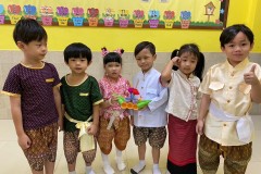 กิจกรรมบ้านลูกรักลอยกระทงอนุบาล-ปีการศึกษา-2567-131