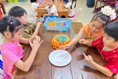 กิจกรรมบ้านลูกรักลอยกระทงอนุบาล-ปีการศึกษา-2567-57