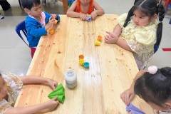 กิจกรรมบ้านลูกรักลอยกระทงอนุบาล-ปีการศึกษา-2567-75