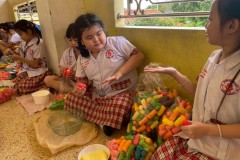 กิจกรรมลอยกระทงประถม-68-154