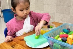 กิจกรรมลอยกระทงอนุบาล-68-137