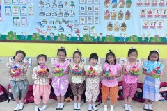 กิจกรรมลอยกระทงอนุบาล-68-181