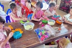 กิจกรรมลอยกระทงอนุบาล-68-187