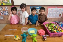 กิจกรรมลอยกระทงอนุบาล-68-220