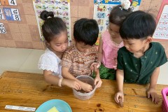 กิจกรรมลอยกระทงอนุบาล-68-228