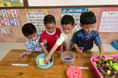 กิจกรรมลอยกระทงอนุบาล-68-231