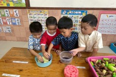 กิจกรรมลอยกระทงอนุบาล-68-234